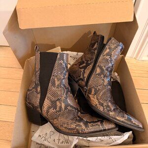 Saint & Sofia Python/Snakeskin Cowboy style Low Boot